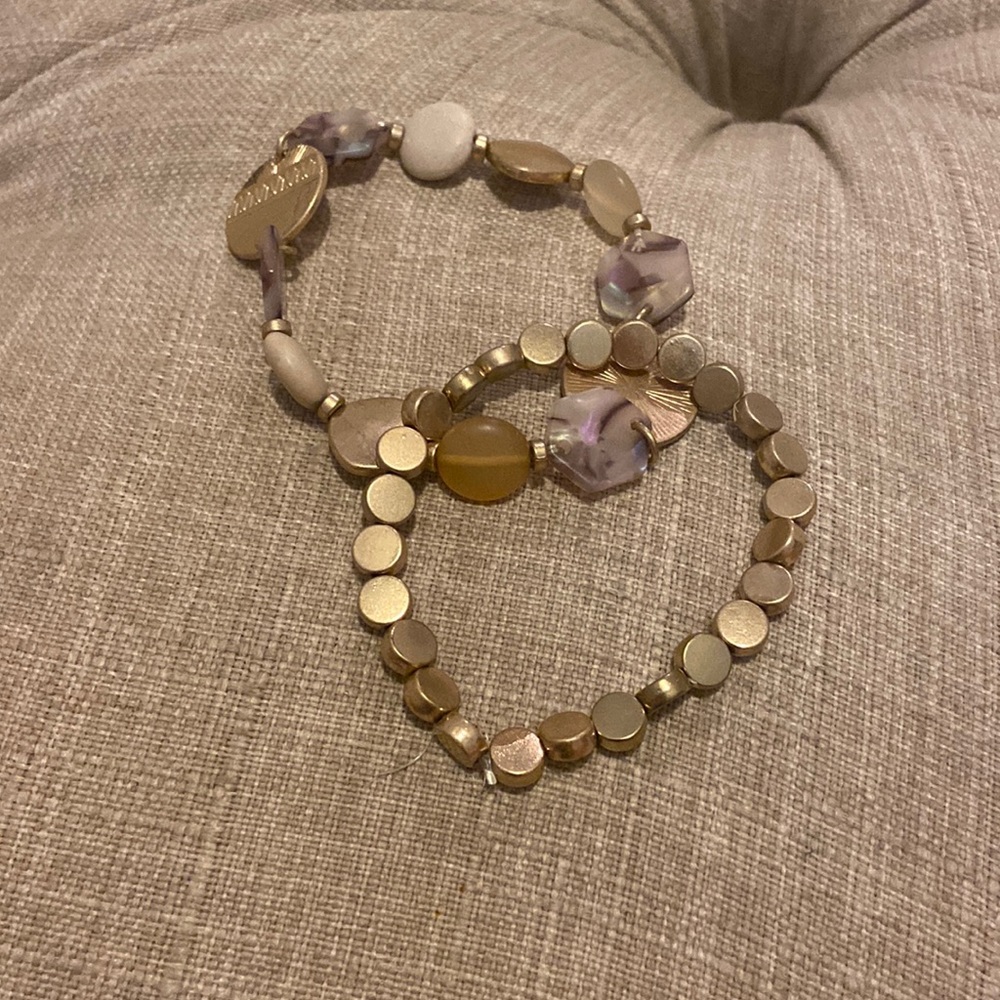 set of 2 universal thread bracelets